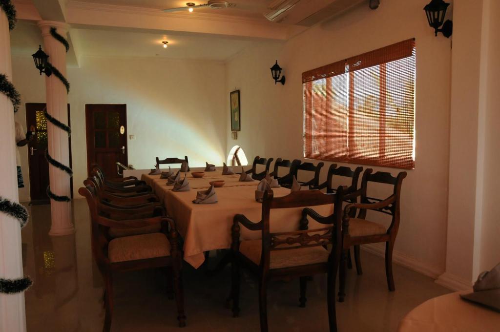 Hotel Lagoon Paradise Negombo Kültér fotó