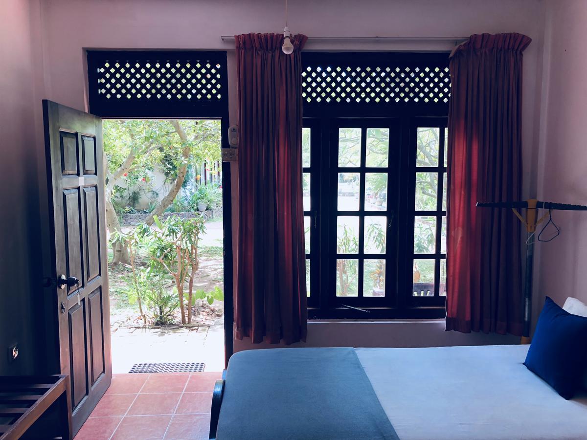 Hotel Lagoon Paradise Negombo Kültér fotó