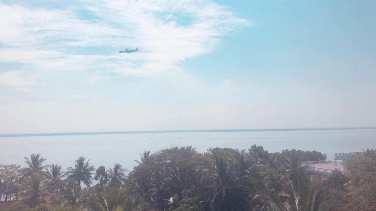 Hotel Lagoon Paradise Negombo Kültér fotó